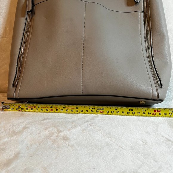 Grey Louenhide Baby Spencer Handbag - Picture 10 of 11